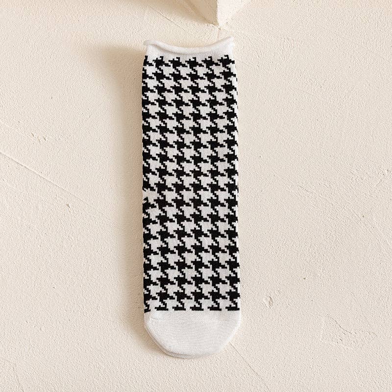 Funkyrel® Atzbranding Limited - Rufia - Hip-Hop Classic Black and White Striped Socks: FLOWER / AVERAGE