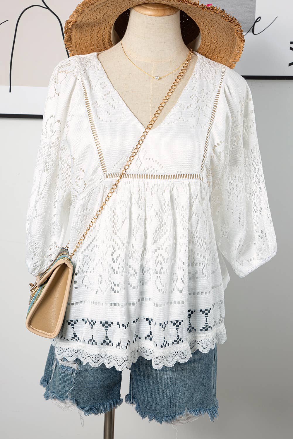 fashionworks - Lace Crochet Hollowed Scallop Hem V Neck Blouse: White / M