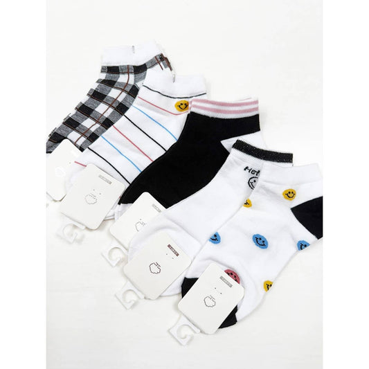 Love and Repeat - Assorted Smiley Designs All Year Long Socks: MIX COLOR / ONE(12)