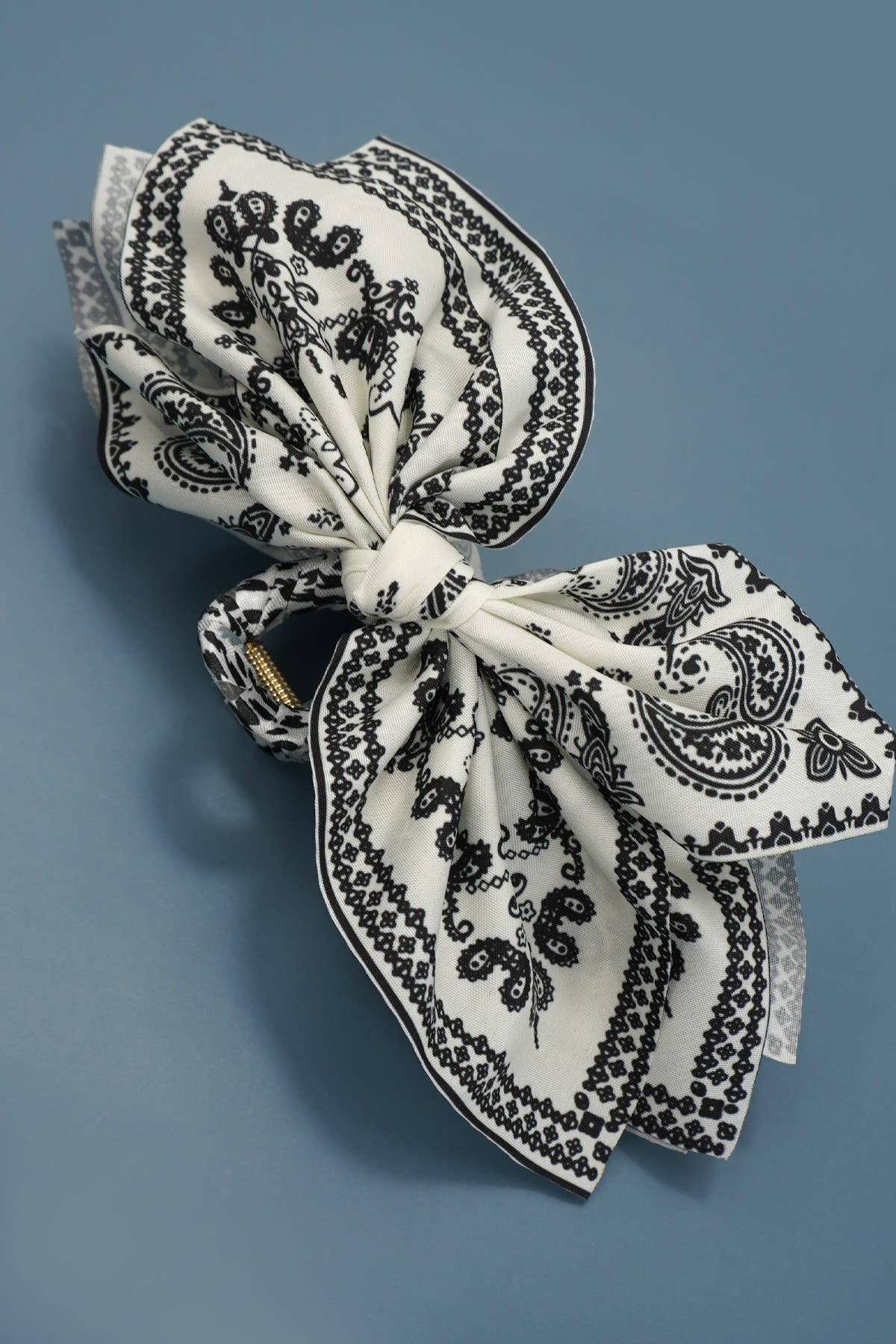 JOSSLYN by wall to wall - PAISLEY BOHO VINTAGE HAIR CLAW CLIPS | 40H913: Black