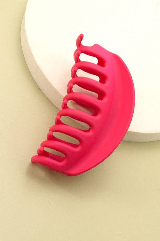 JOSSLYN by wall to wall - MATTE OVER SIZED HALF MOON HAIR CLAW CLIPS | 40H436: HOT PINK