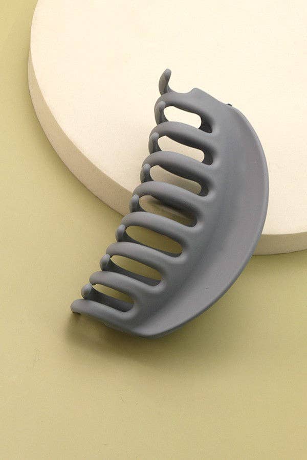JOSSLYN by wall to wall - MATTE OVER SIZED HALF MOON HAIR CLAW CLIPS | 40H436: HOT PINK