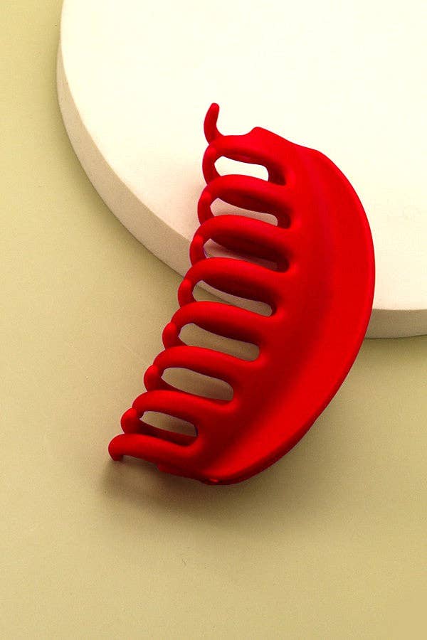 JOSSLYN by wall to wall - MATTE OVER SIZED HALF MOON HAIR CLAW CLIPS | 40H436: HOT PINK