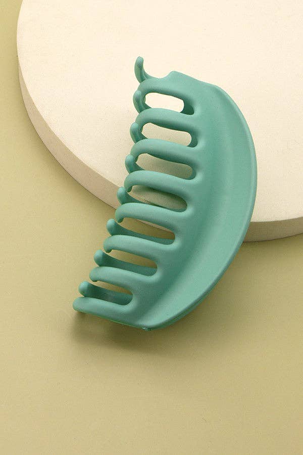 JOSSLYN by wall to wall - MATTE OVER SIZED HALF MOON HAIR CLAW CLIPS | 40H436: HOT PINK