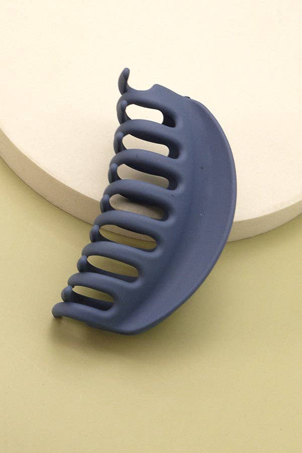 JOSSLYN by wall to wall - MATTE OVER SIZED HALF MOON HAIR CLAW CLIPS | 40H436: HOT PINK